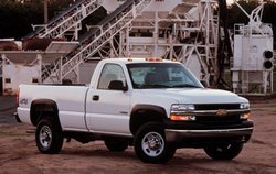 2001_chevrolet_silverado-2500hd_regular-cab-pickup_ls_fq_oem_1_500.jpg